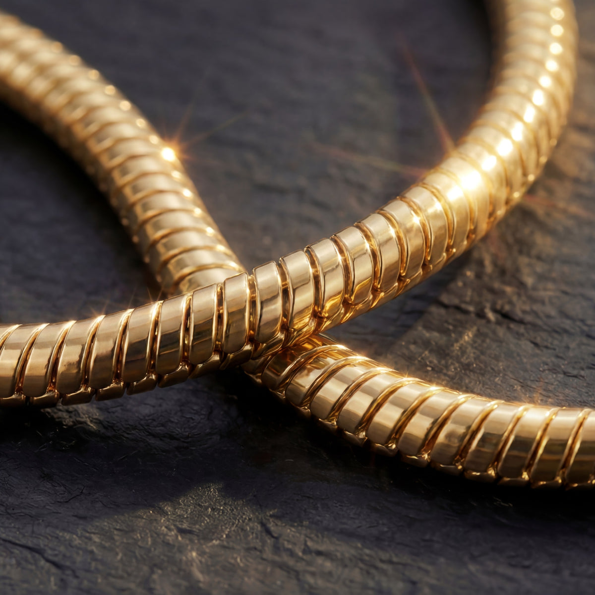 Polished Serpentine Bracelet - 1.8 MM