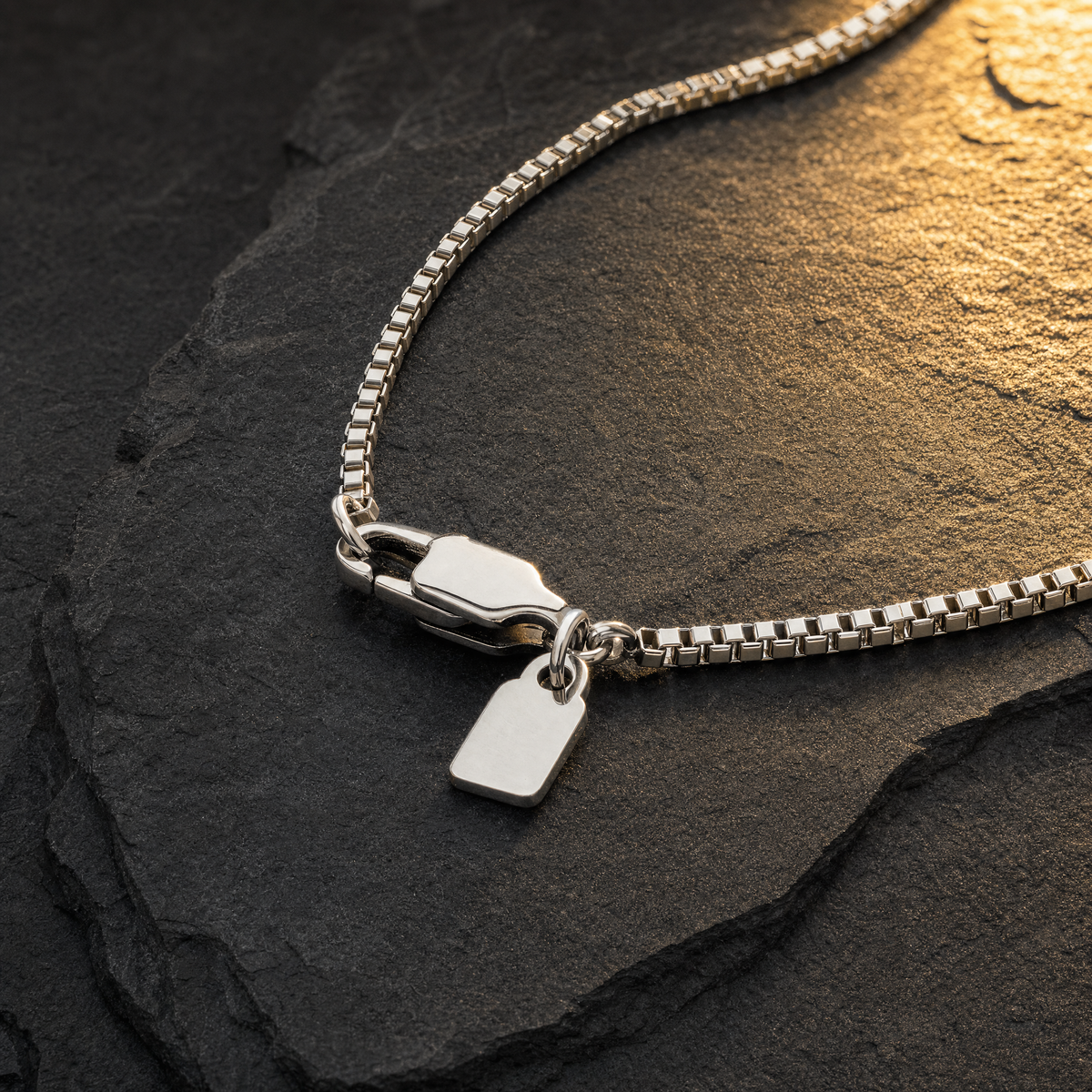 Cubed Serpentine Chain 1.5 MM – men's silver-tone faceted chain with lobster clasp and tag